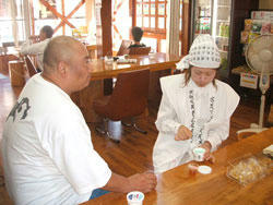 081025_04.jpg