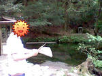 名水の池で