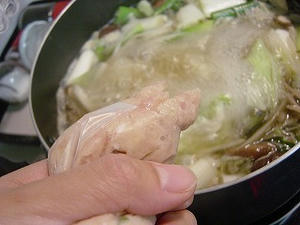 ビニール袋でつみれ作り