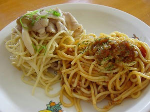 ミートスパと豚肉としめじの和風パスタ