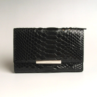 MIUMIU ：ミュウミュウ　 2007年秋冬新作ミュウミュウ パイソン三つ折り財布　ブラック