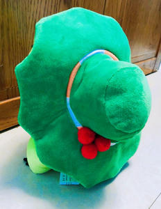 可愛いカエルのぬいぐるみ