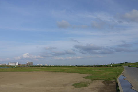 河川敷３