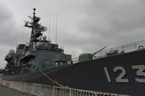 護衛艦しらゆき