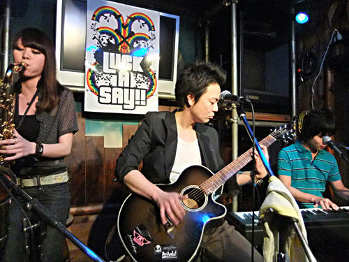 20110402m