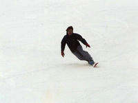 img002_R.jpg