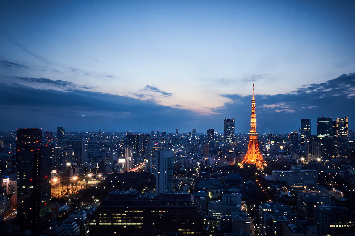 黄昏時の東京タワー