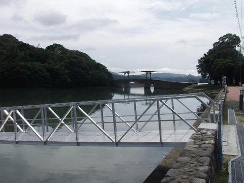 AP1014427.JPG