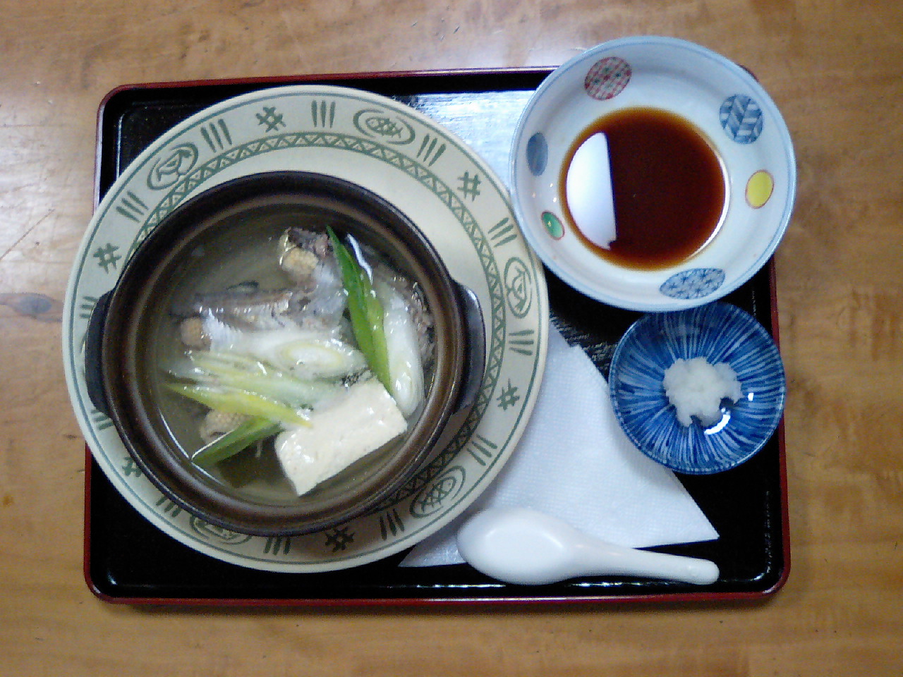 地元で食べる「鰰白煮」が