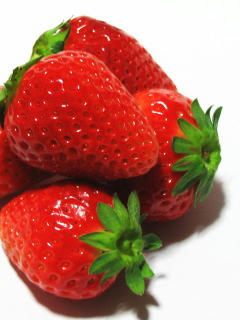 ｳﾏｳﾏイチゴｳﾏｳﾏ