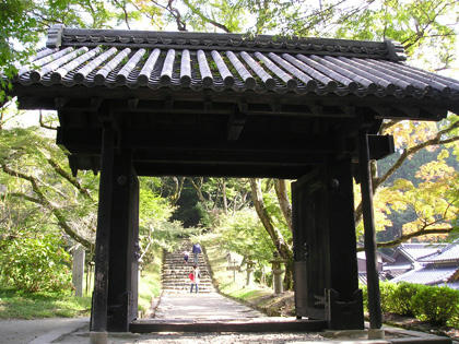 秋月の黒門