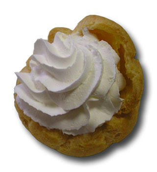 ファミリーマートのシュークリーム