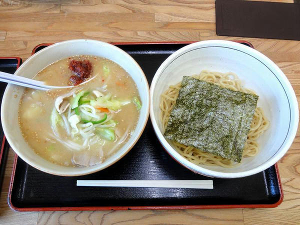 辛しみそ野菜つけめん 
