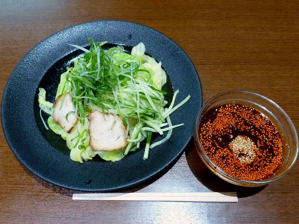 定番つけ麺（普通・辛さ20倍）