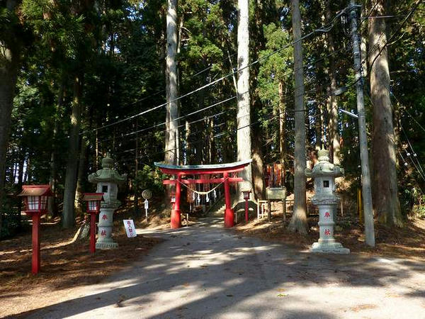羽黒山神社駐車場付近