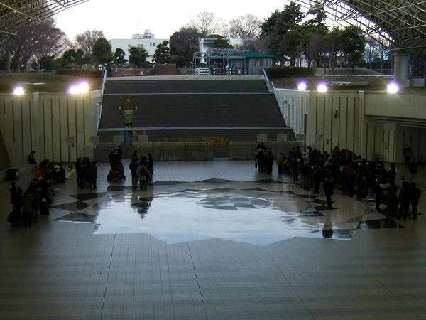 平成23年中山金杯当日の午前6時52分頃の指定券当日販売分行列状況