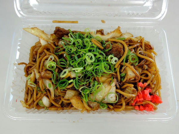 お好み焼焼そば豊房の牛すじ焼そば