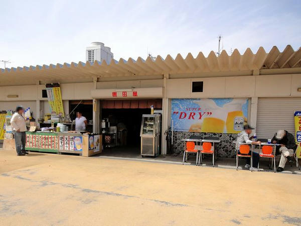 店舗外観