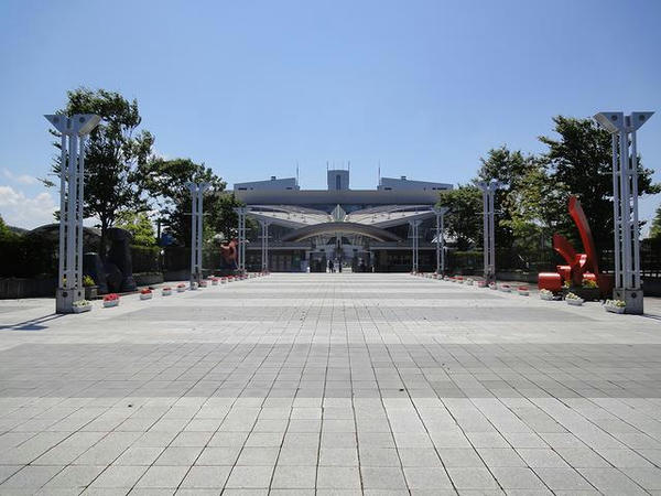 盛岡競馬場正面