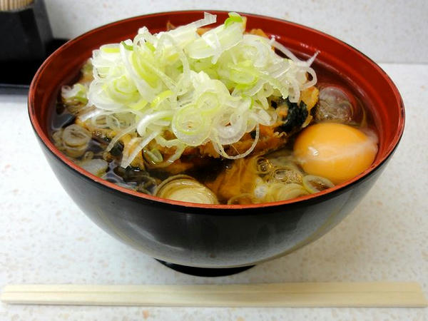 盛岡駅でいただいた立ち食いそば
