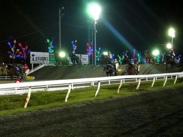 ナイトレース