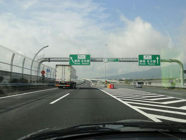 御殿場JCTから新東名へ