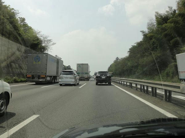 鈴鹿IC手前の渋滞