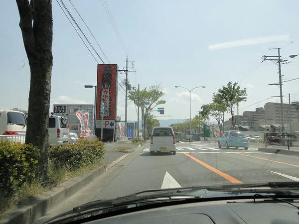 河内長野市内の国道170号バイパス