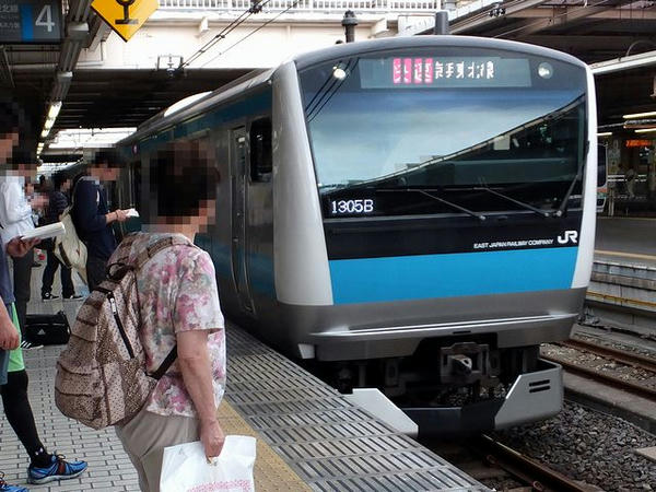 JR京浜東北線大船行き快速列車