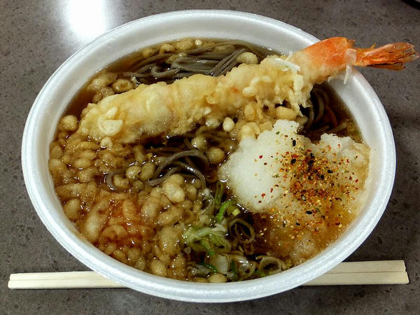海老（そば） 510円 ＋ 生玉子 50円