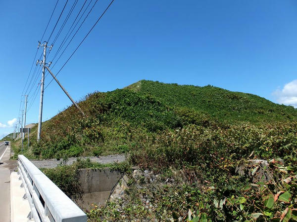 川を越えた後の高台