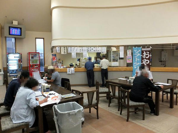 在来スタンドの内部(2)