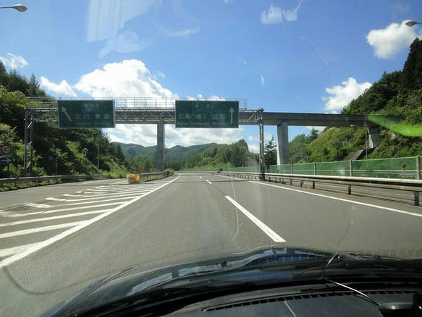安代JCTから東北道へ
