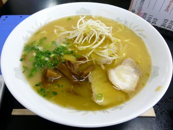 ラーメン 550円