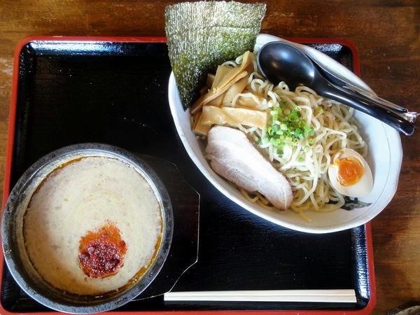 旨辛味噌つけ麺 780円