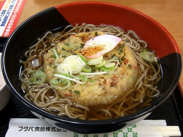 かき揚げそば 530円 ＋ 温泉玉子 50円