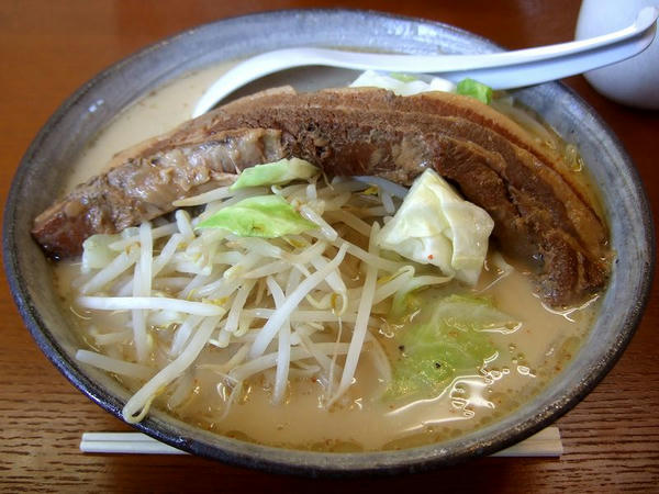 肉ミルクラーメン 1100円