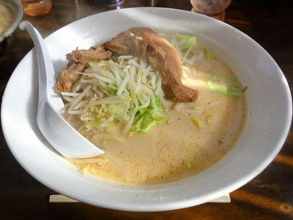肉ミルクラーメン 1100円