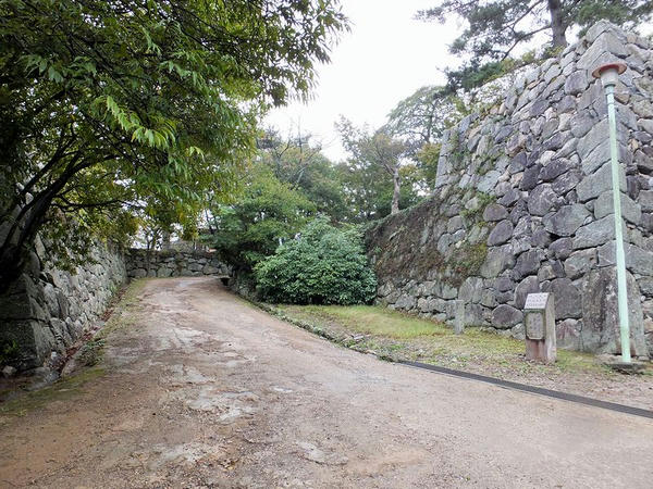 助左衛門御門跡付近