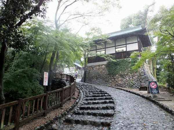 登城道