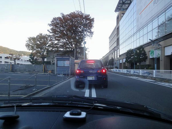 第1駐車場開場待ち