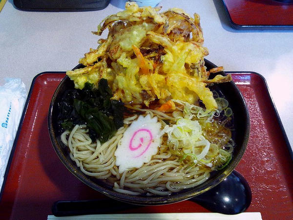 かき揚げ天そば 850円 （スマホで撮影）