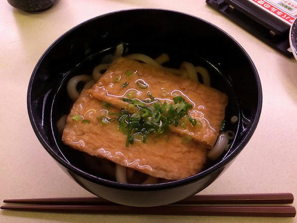 きつねうどん 210円