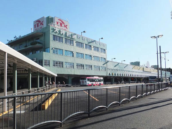 大井競馬場正面入口付近