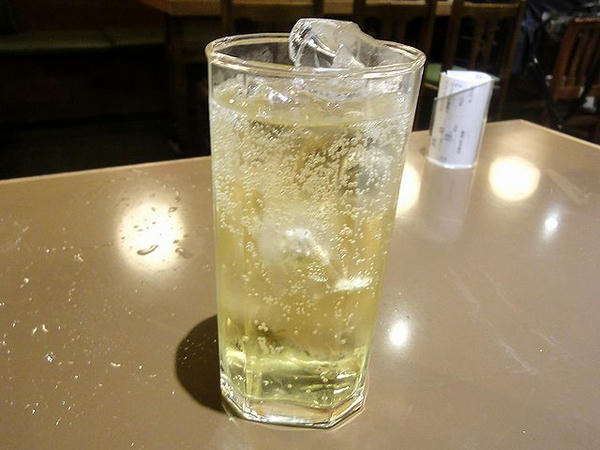 ハイボール 380円