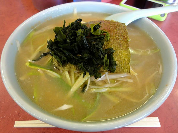 ネギラーメン（普） 730円