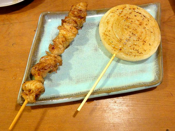 とり皮 100円 と たまねぎ 90円