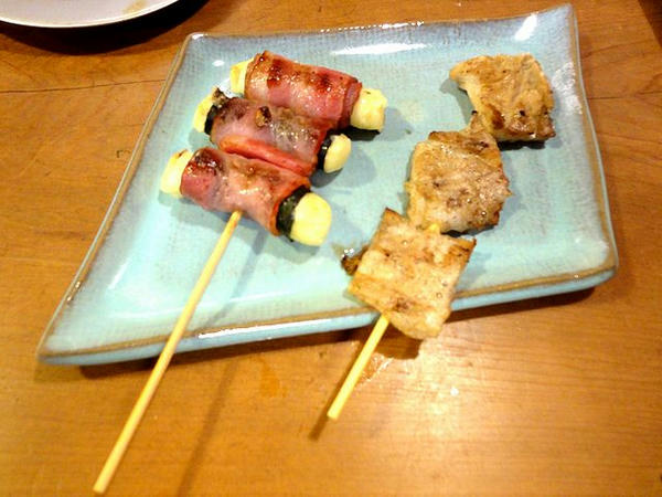 チーズベーコン巻 210円 と ダルム 140円