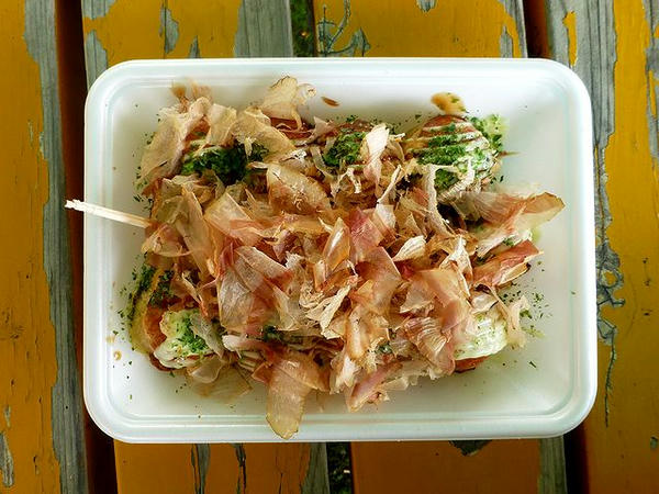 たこ焼き（12コ入り） 300円