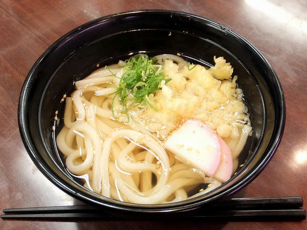 たぬきうどん 157円